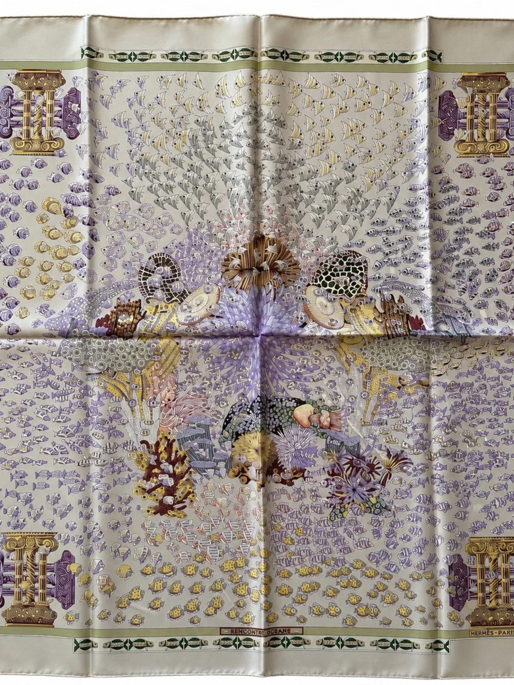 Authentic Hermès Rencontre Océane 90 Silk Scarf Annie Faivre 2001 Lavender